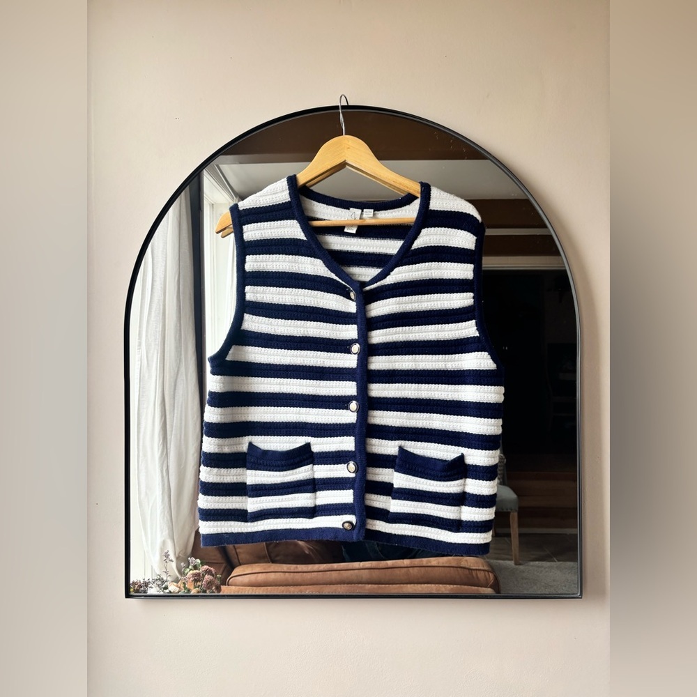 JOIE | old money striped sleeveless vest | size xl - Picture 3 of 5